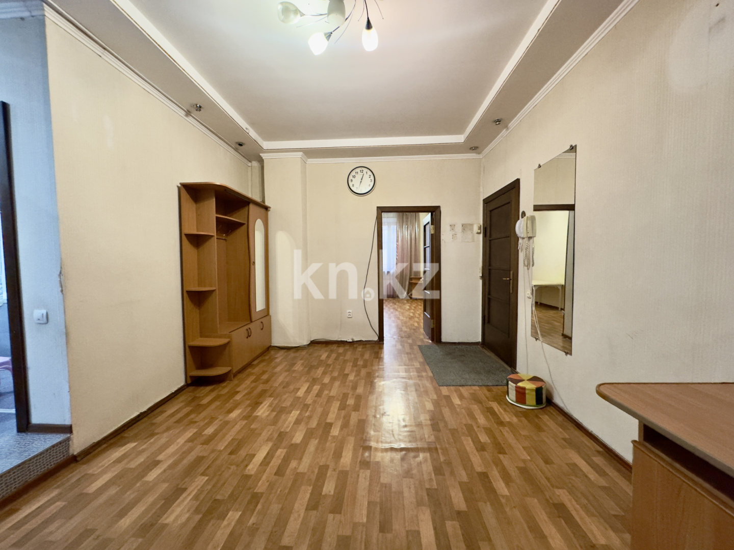 Продажа 3-комнатной квартиры, 65.1 м², ул. Абая, дом  74 в Караганде - фото 5