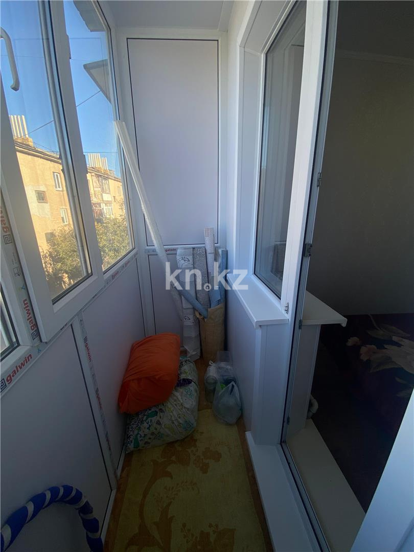 Продажа 4-комнатной квартиры, 61 м², ул. Язева в Караганде - фото 20