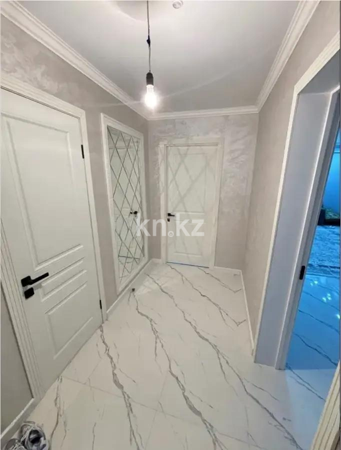 Продажа 2-комнатной квартиры, 52 м², мкр-н Аккент, дом  98 в Алматы - фото 4