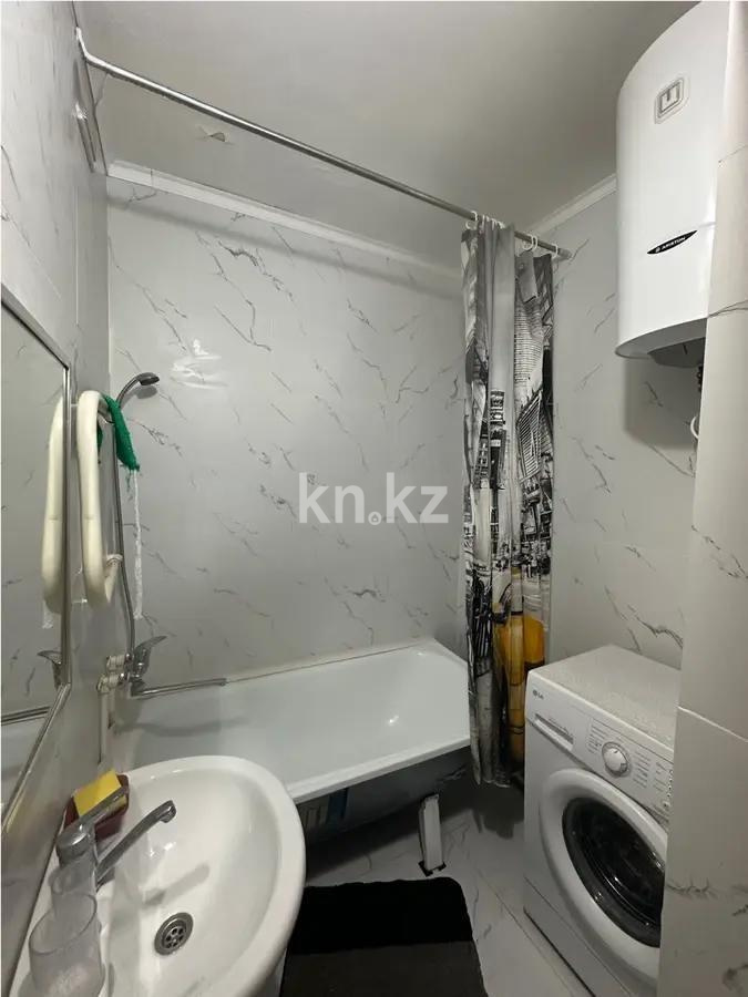 Продажа 2-комнатной квартиры, 57 м², ул. Бирюзова, дом  41 в Караганде - фото 3