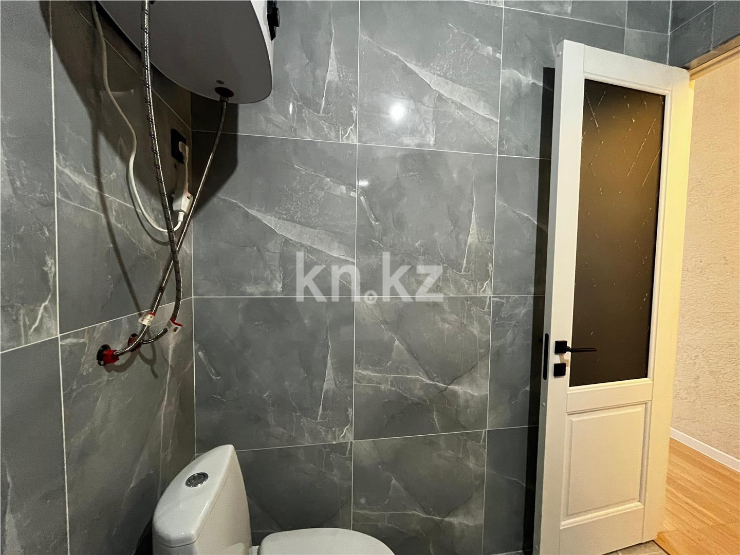 Продажа 1-комнатной квартиры, 40 м² в Караганде - фото 12