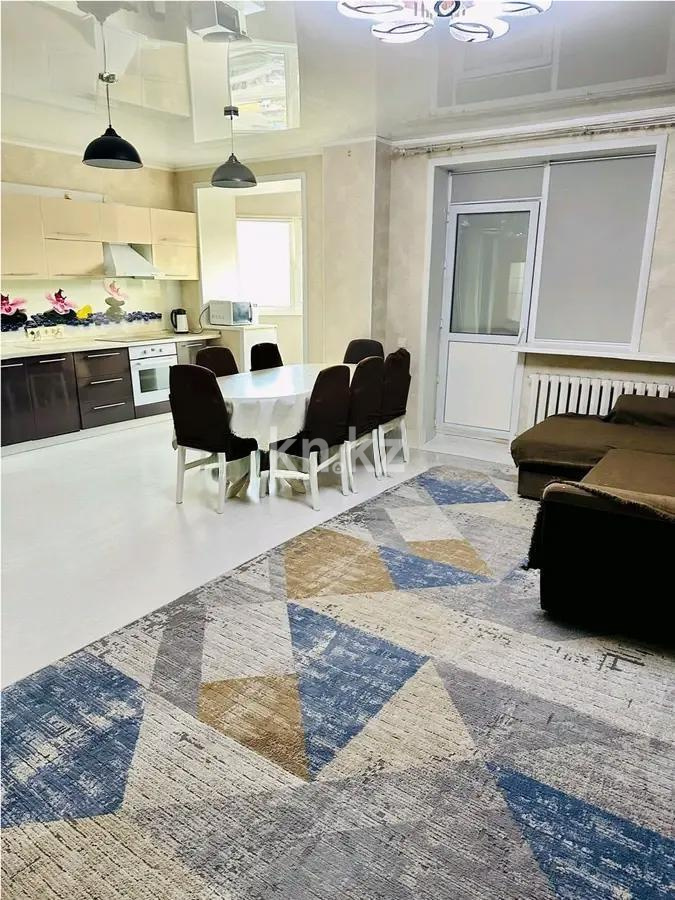 Продажа 4-комнатной квартиры, 94 м², пр. Богенбай батыра, дом  24/1 в Астане