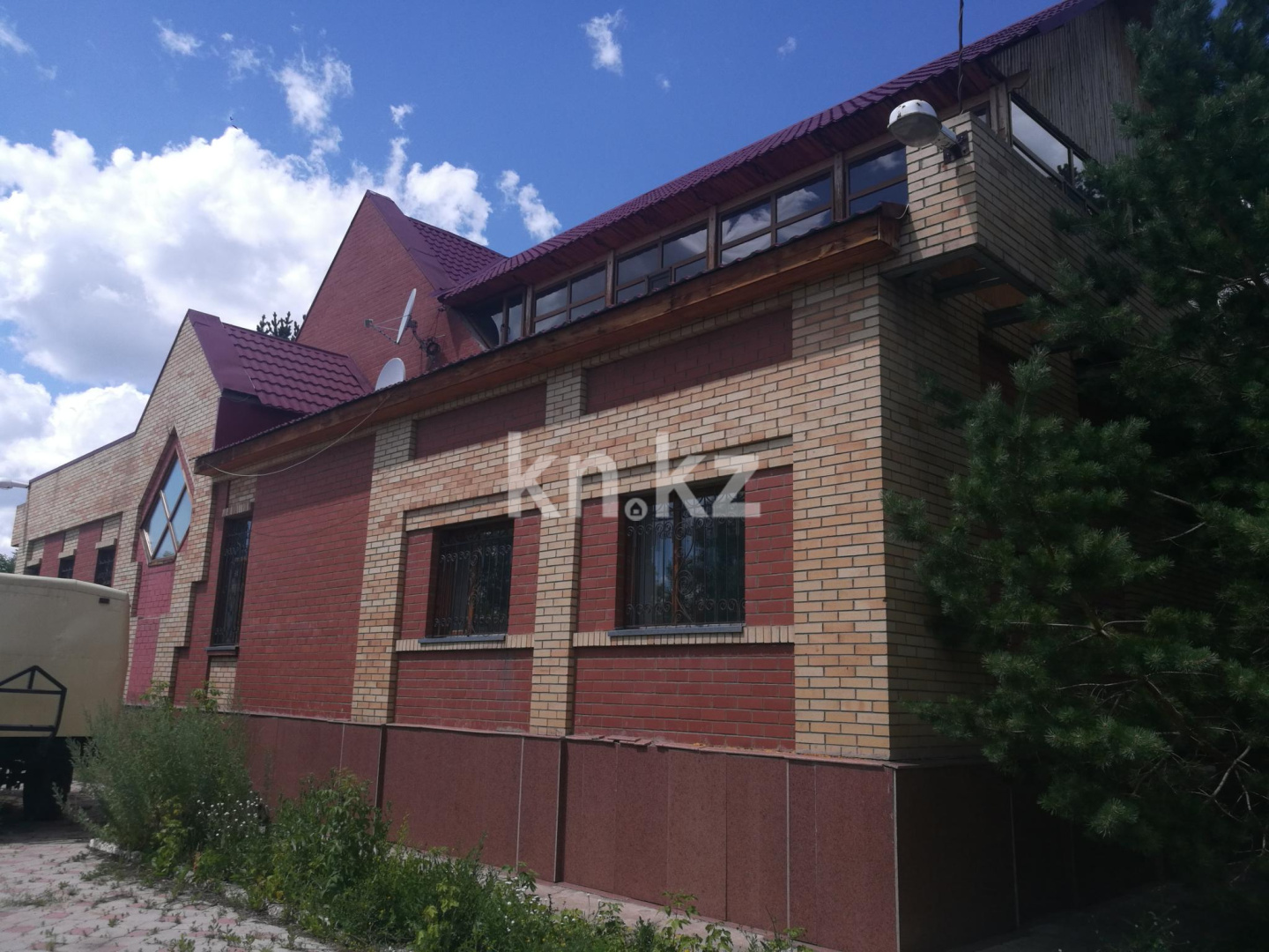 Продажа 6-комнатного дома, 700 м² в Караганде