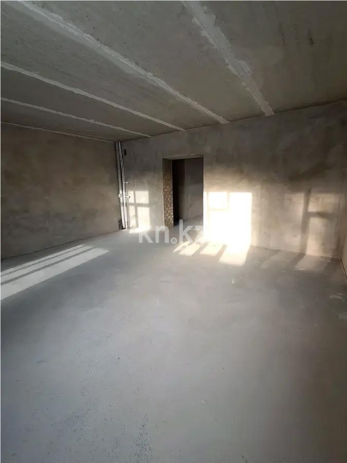 Продажа 4-комнатной квартиры, 120 м², пр. Шахтеров, дом  31/2 в Караганде - фото 2