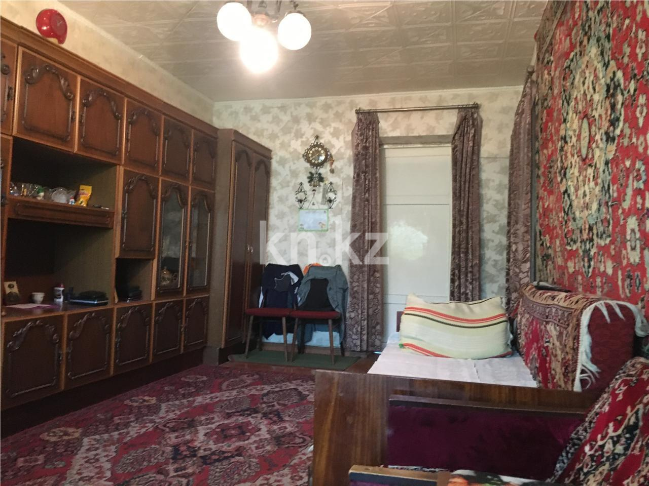 Продажа 3-комнатной квартиры, 59 м², мкр-н 6 в Караганде - фото 3