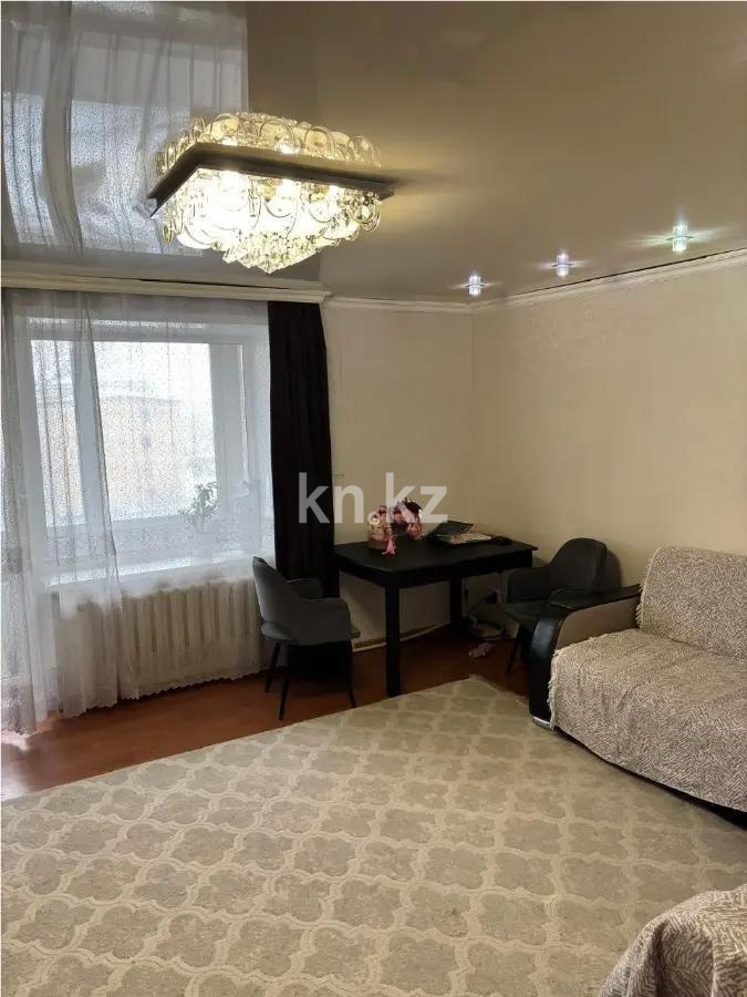 Продажа 2-комнатной квартиры, 65 м² в Караганде