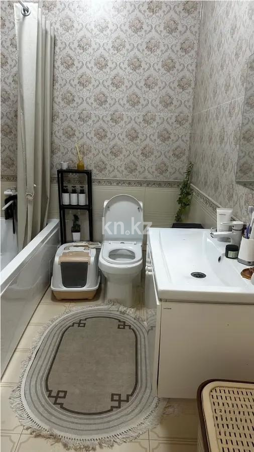 Продажа 2-комнатной квартиры, 81 м², мкр-н Ерменсай, дом  9 в Алматы - фото 5