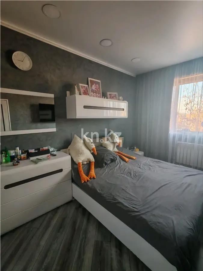 Продажа 3-комнатной квартиры, 63 м², ул. Кемеровская, дом  51 в Караганде - фото 3