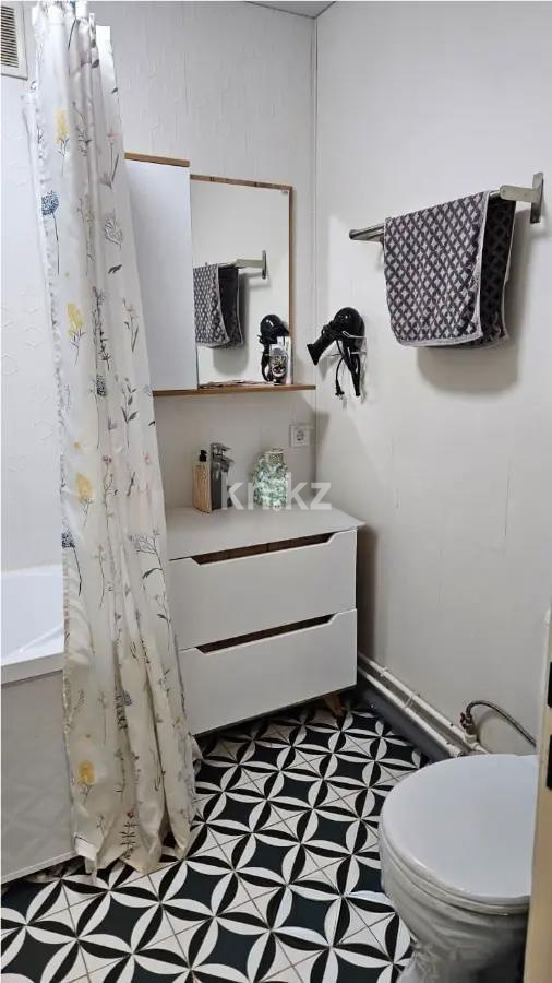 Продажа 2-комнатной квартиры, 44 м², ул. Гоголя, дом  53 в Караганде - фото 5