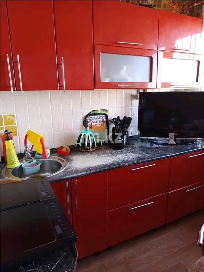 Продажа 3-комнатной квартиры, 68 м², ул. Университетская, дом  19 в Караганде - фото 4