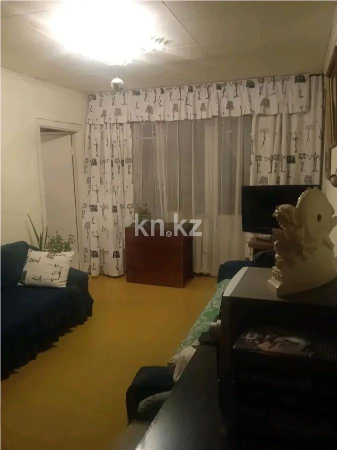 Продажа 2-комнатной квартиры, 43 м², 12 мкр., дом  4 в Алматы