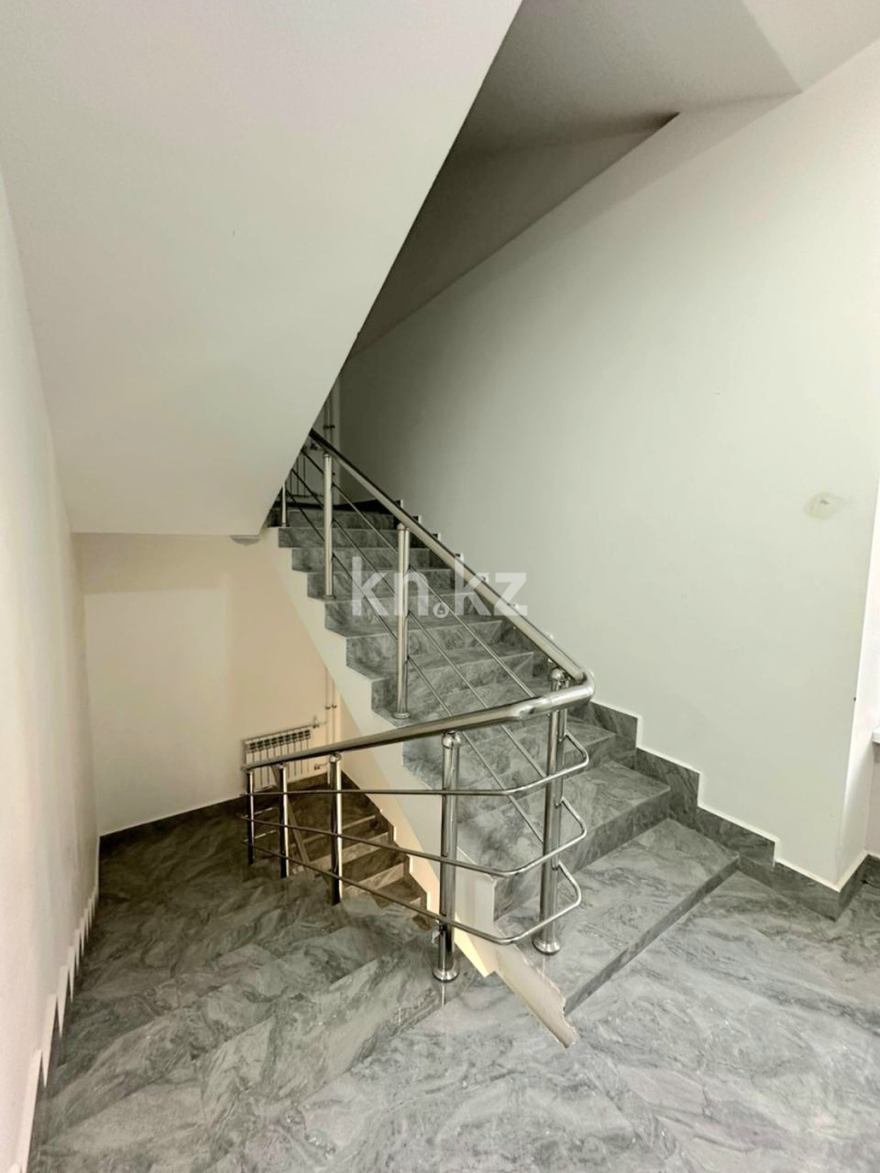 Продажа 3-комнатной квартиры, 108 м², ул. Октябрьская, дом  126 в Шымкенте - фото 7