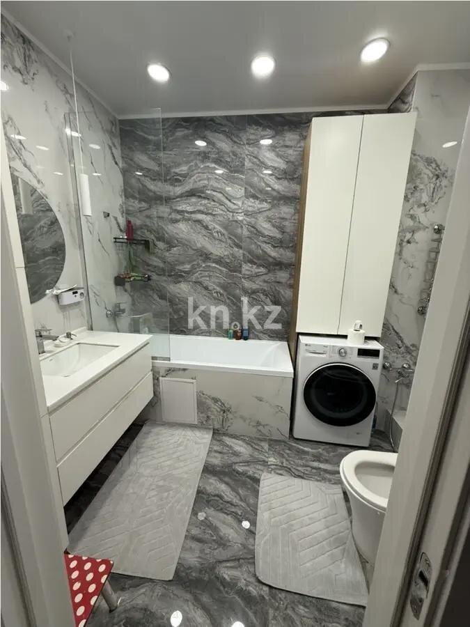 Продажа 2-комнатной квартиры, 69.5 м² в Алматы - фото 3
