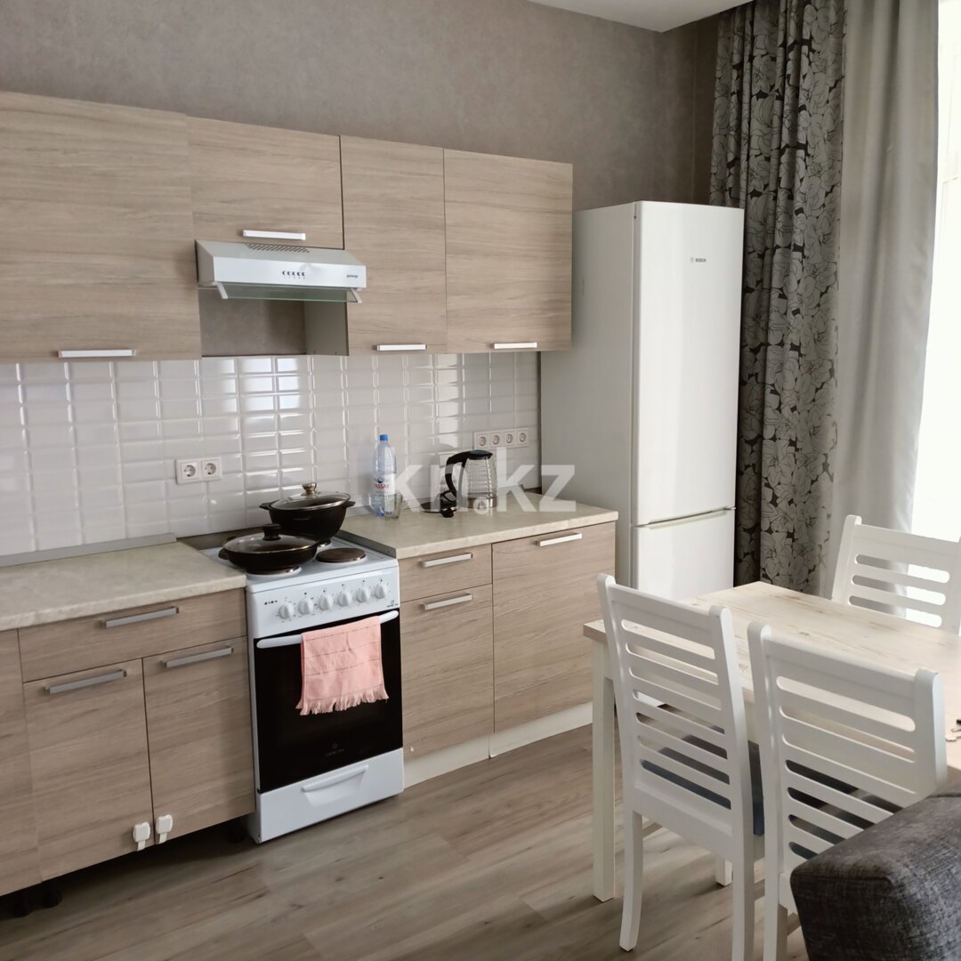 Аренда 2-комнатной квартиры посуточно, 60 м² в Астане - фото 7