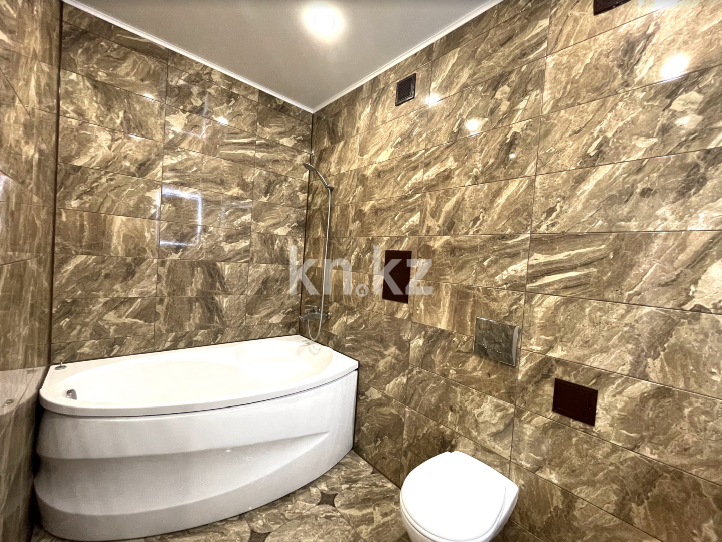 Аренда 1-комнатной квартиры посуточно, 1 м², ул. Жамбыла Жабаева, дом  44 в Петропавловске - фото 7