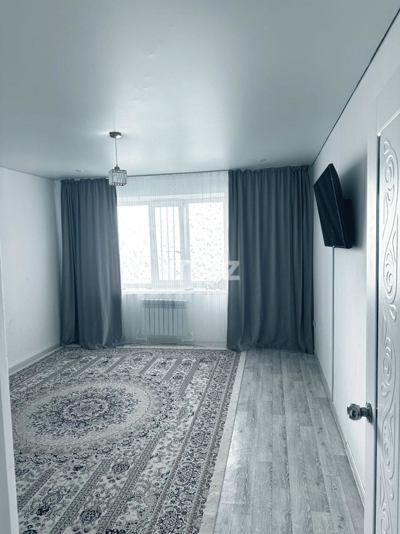 Продажа 2-комнатной квартиры, 81 м², ул. Самал, дом  86 в Уральске - фото 3