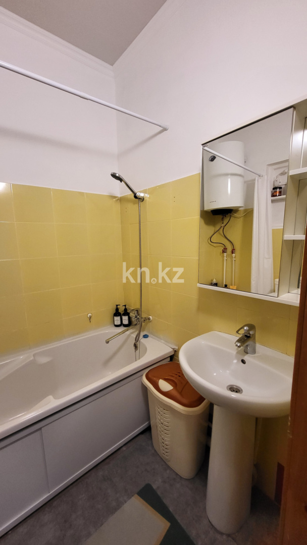 Продажа 2-комнатной квартиры, 50.5 м², ул. Лободы, дом  14 в Караганде - фото 30