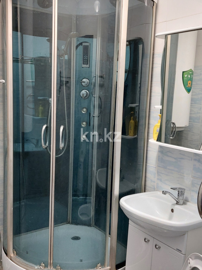 Аренда 1-комнатной квартиры посуточно, 32 м², пр. Н. Абдирова, дом  30/1 в Караганде - фото 6