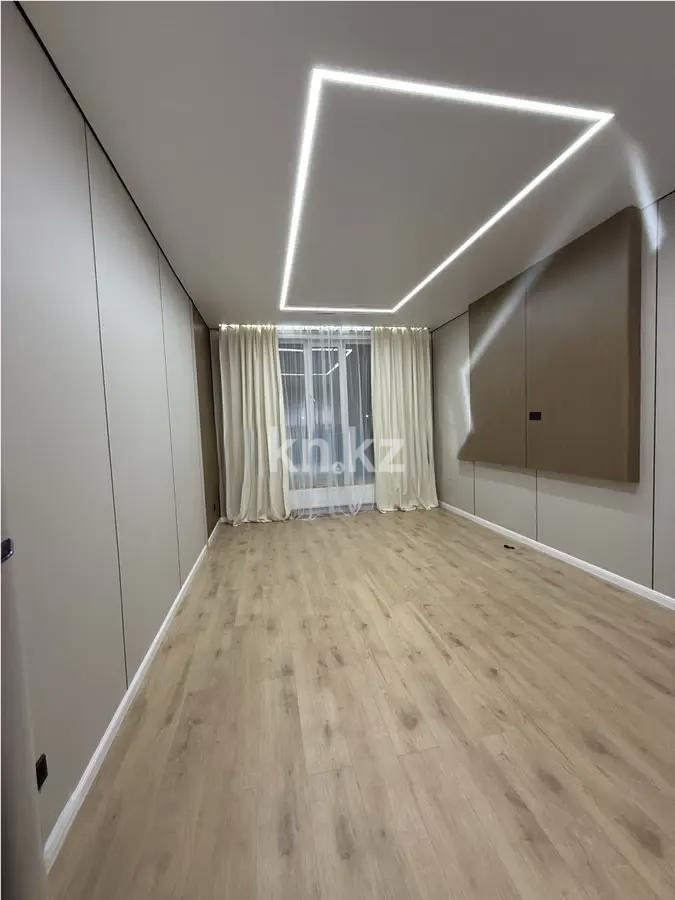 Продажа 2-комнатной квартиры, 45 м², ул. Байтурсынова, дом  16 стр в Астане