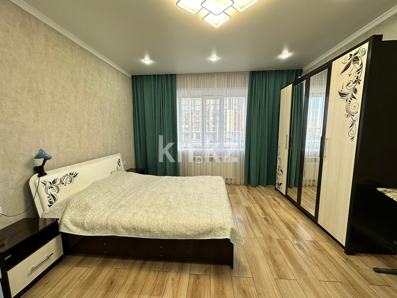 Продажа 3-комнатной квартиры, 81 м², ул. Муканова в Караганде - фото 6