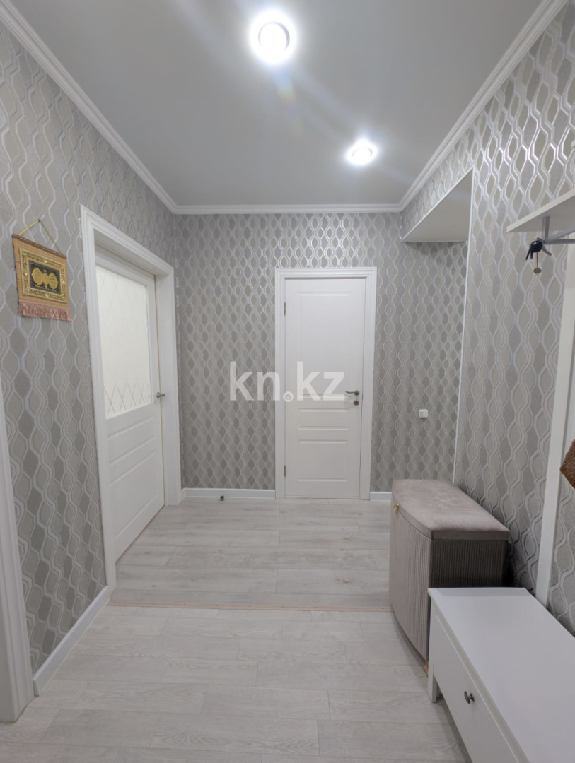 Продажа 2-комнатной квартиры, 71.3 м² в Уральске - фото 16