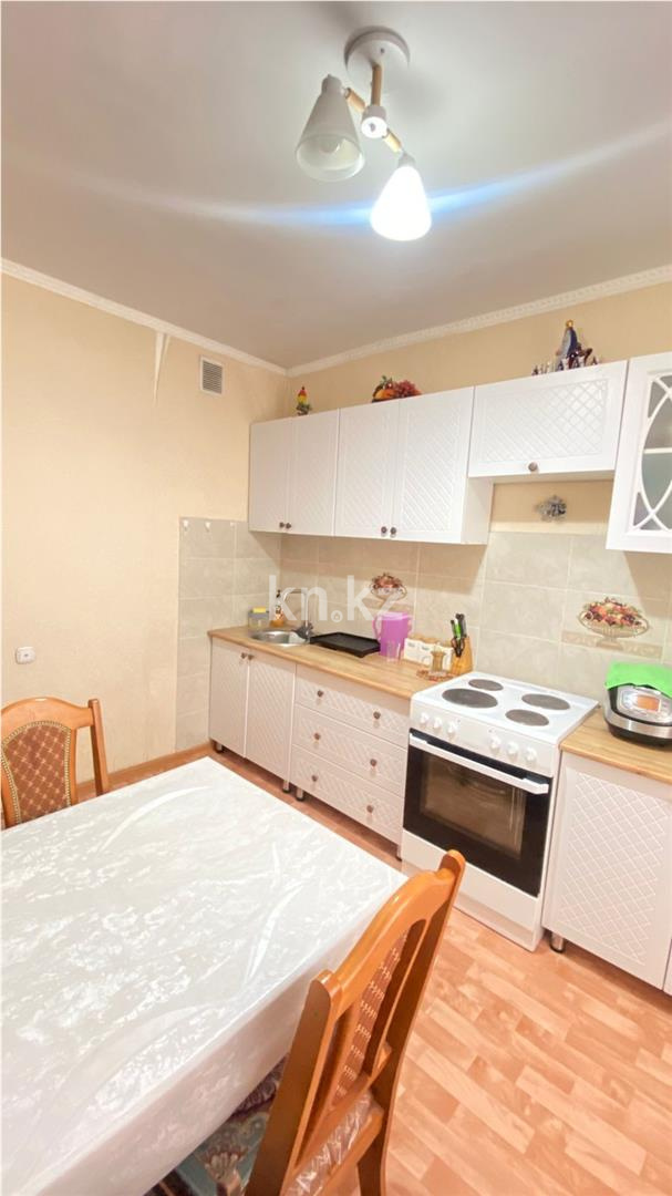 Продажа 2-комнатной квартиры, 65 м², пр. Шахтеров в Караганде - фото 8