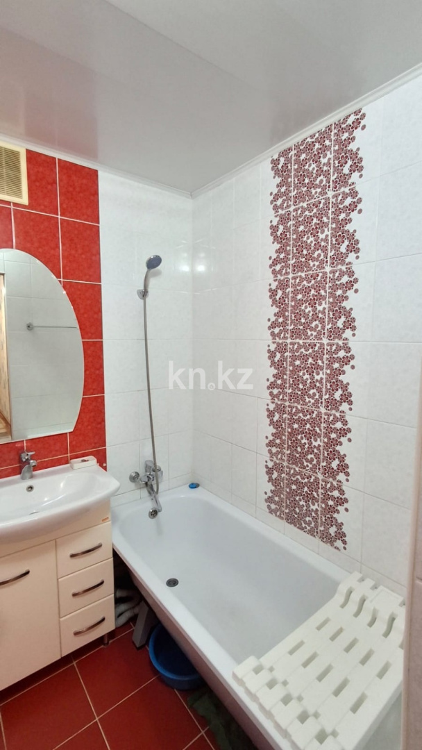 Аренда 2-комнатной квартиры, 51 м² в Уральске - фото 9