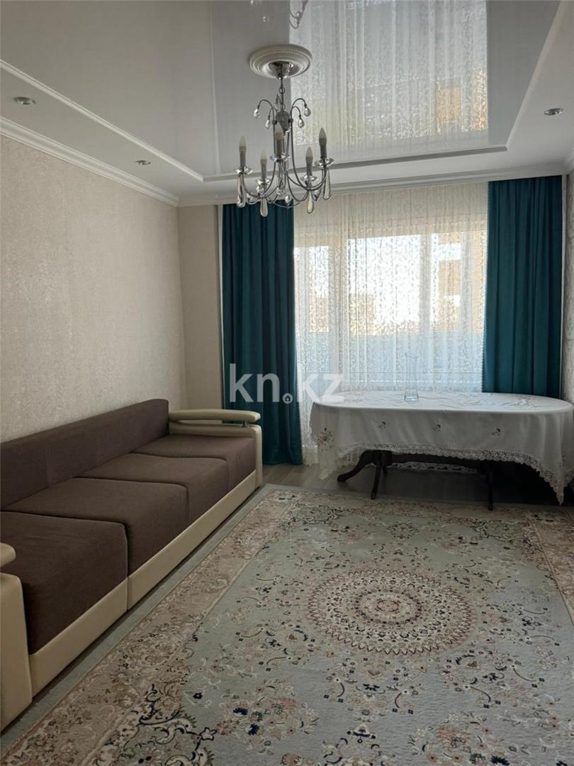 Продажа 3-комнатной квартиры, 90 м², пр. Шахтеров, дом  60 в Караганде