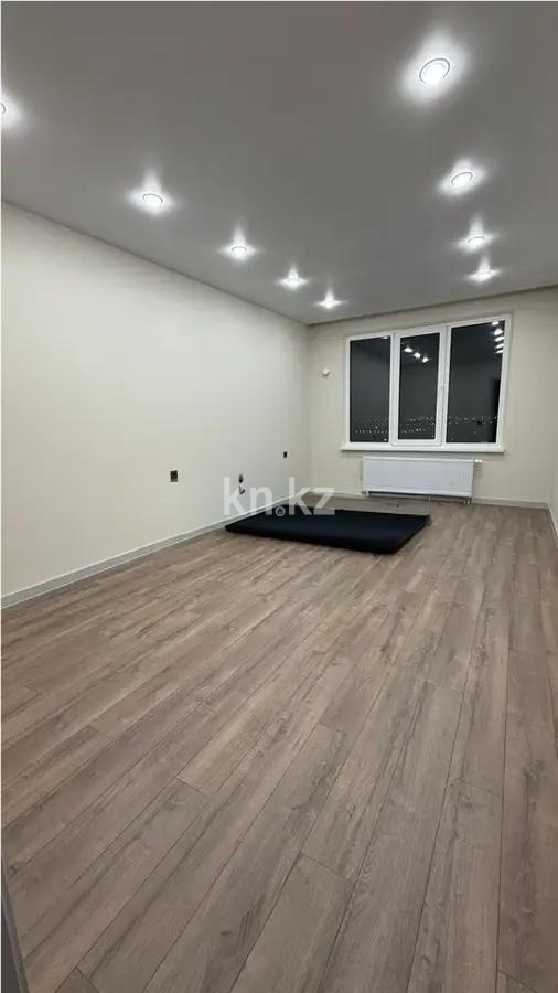 Продажа 3-комнатной квартиры, 85 м², ул. С-902, дом  8 в Астане - фото 2