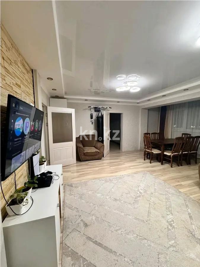 Продажа 3-комнатной квартиры, 85 м², мкр-н Аксай-5, дом  25 в Алматы