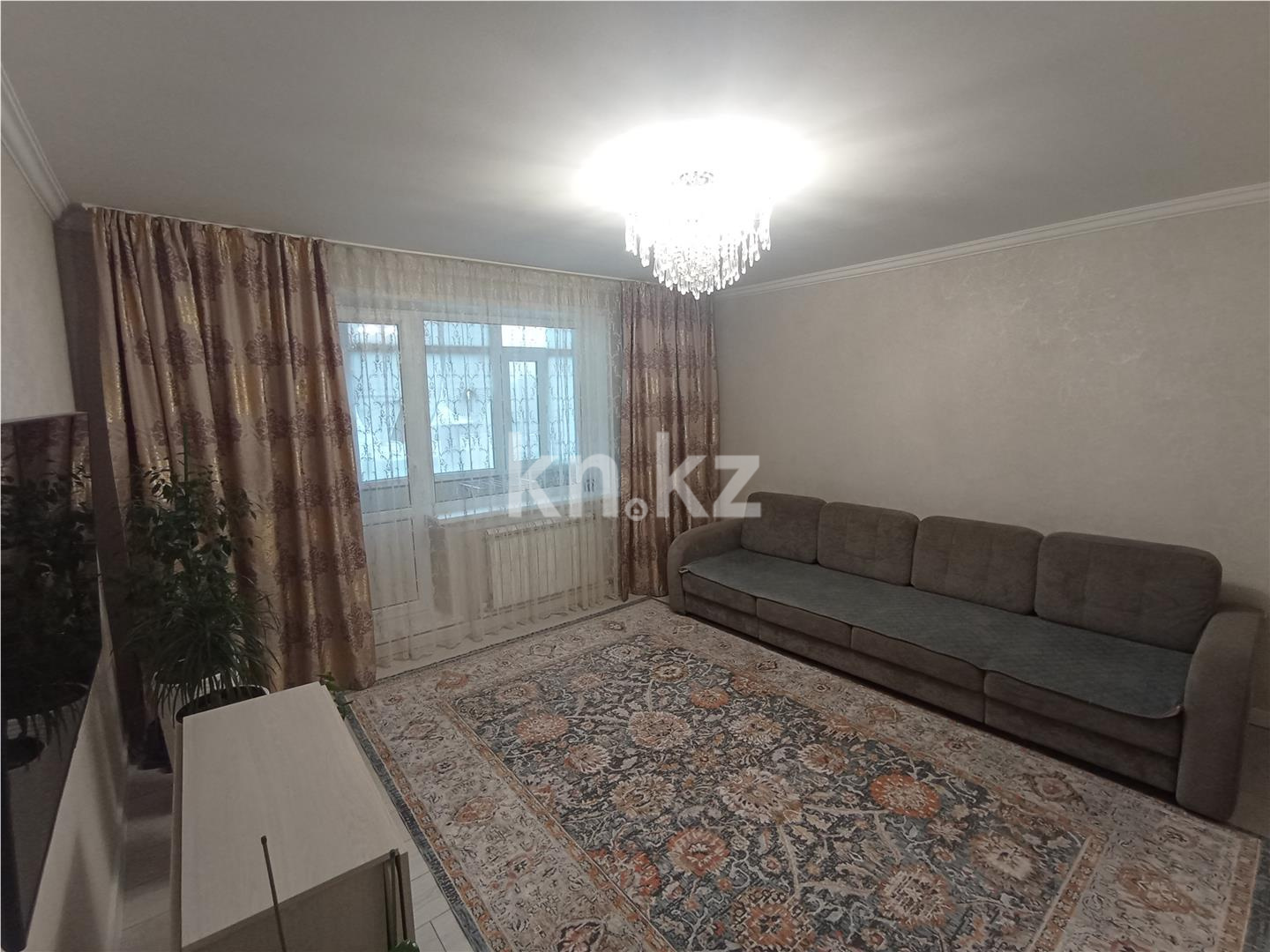 Продажа 3-комнатной квартиры, 65 м², ул. Гапеева в Караганде