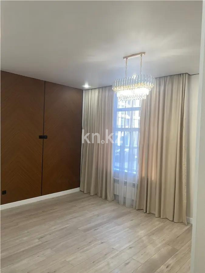 Продажа 3-комнатной квартиры, 65 м², ул. Е-797, дом  7 в Астане