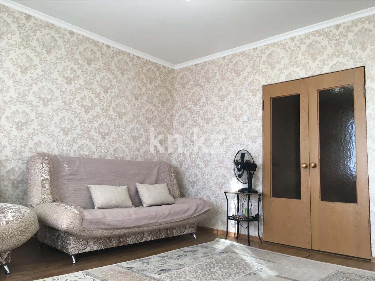 Продажа 2-комнатной квартиры, 53 м², ул. Университетская в Караганде - фото 2