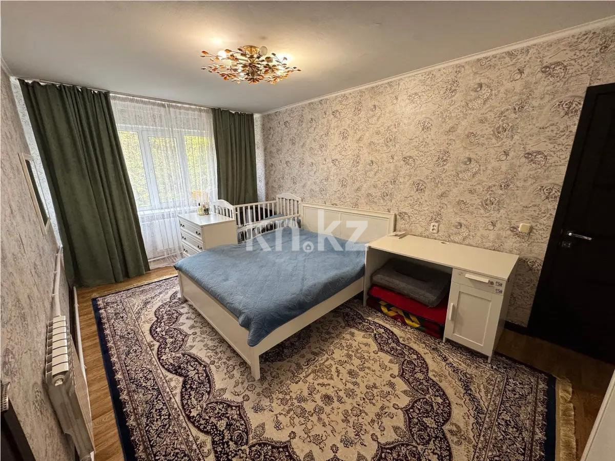 Продажа 3-комнатной квартиры, 77 м², пр. Строителей, дом  21 в Караганде - фото 3