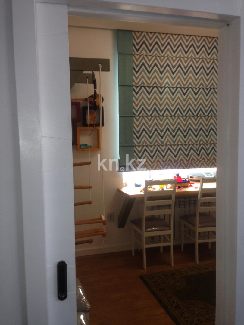 Продажа 3-комнатной квартиры, 56 м², ул. Таттимбета, дом  5б в Караганде - фото 2