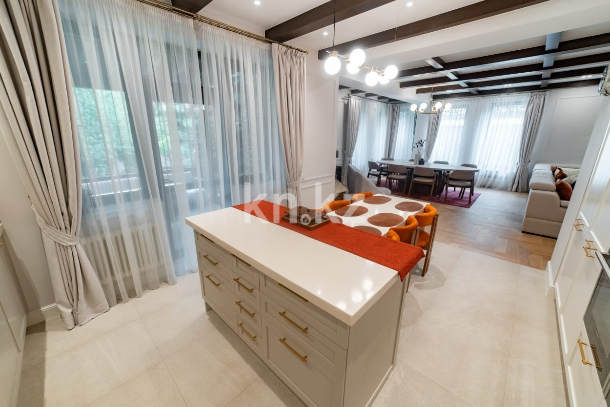 Продажа 6-комнатного дома, 500 м² в Алматы - фото 40
