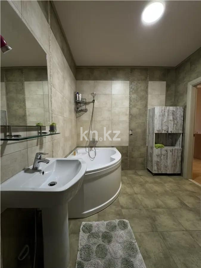 Продажа 6-комнатной квартиры, 200 м² в Алматы - фото 3