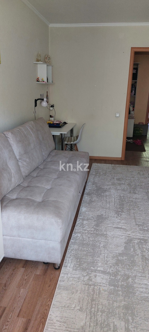 Продажа 3-комнатной квартиры, 59.2 м² в Караганде - фото 3