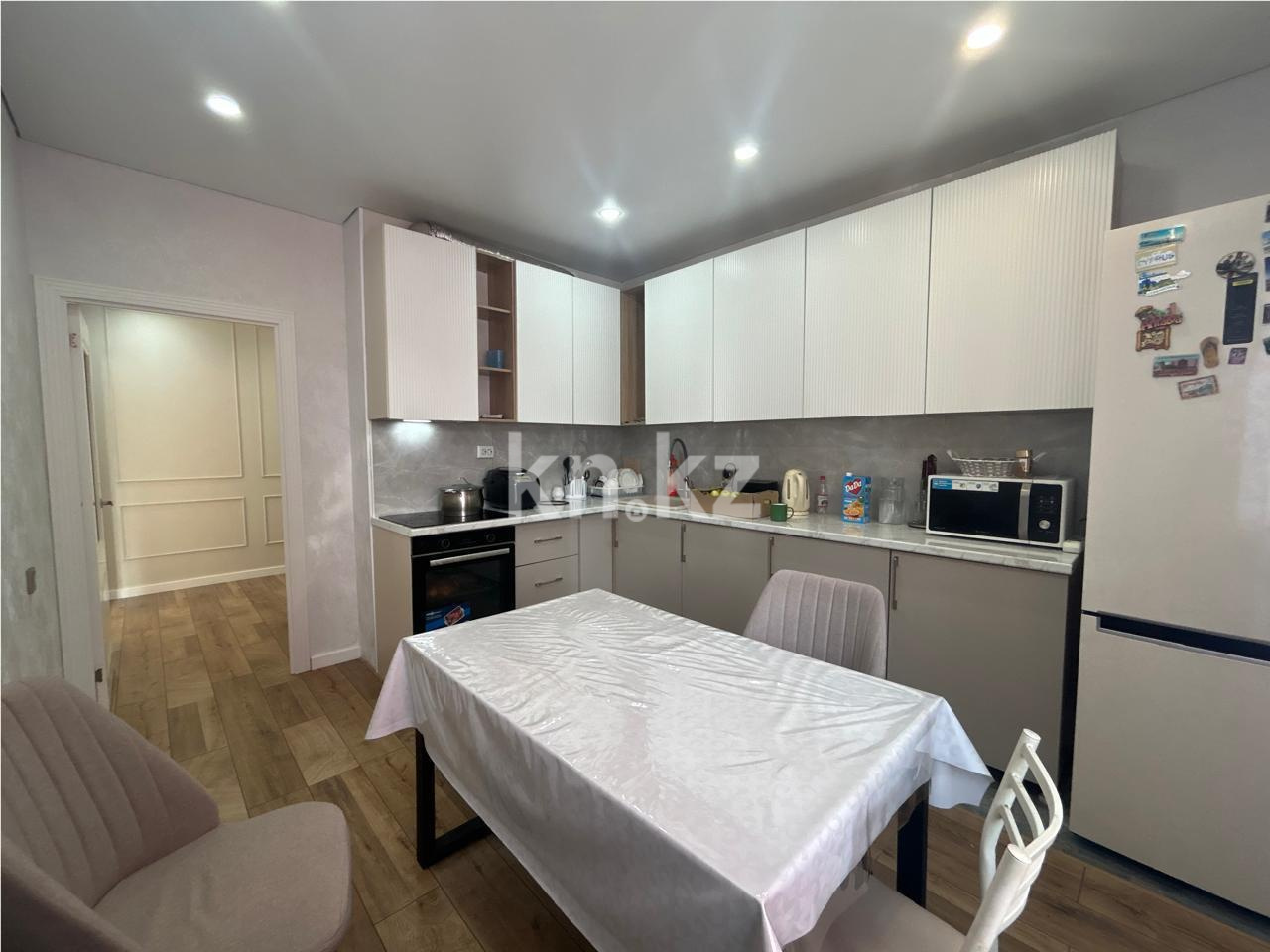 Продажа 4-комнатной квартиры, 105.7 м² в Астане - фото 4