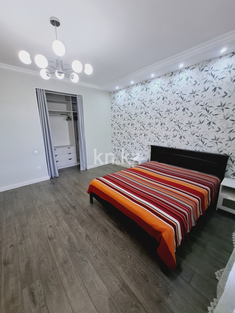 Аренда 3-комнатной квартиры, 130 м², ул. Рахмадиева в Алматы - фото 7