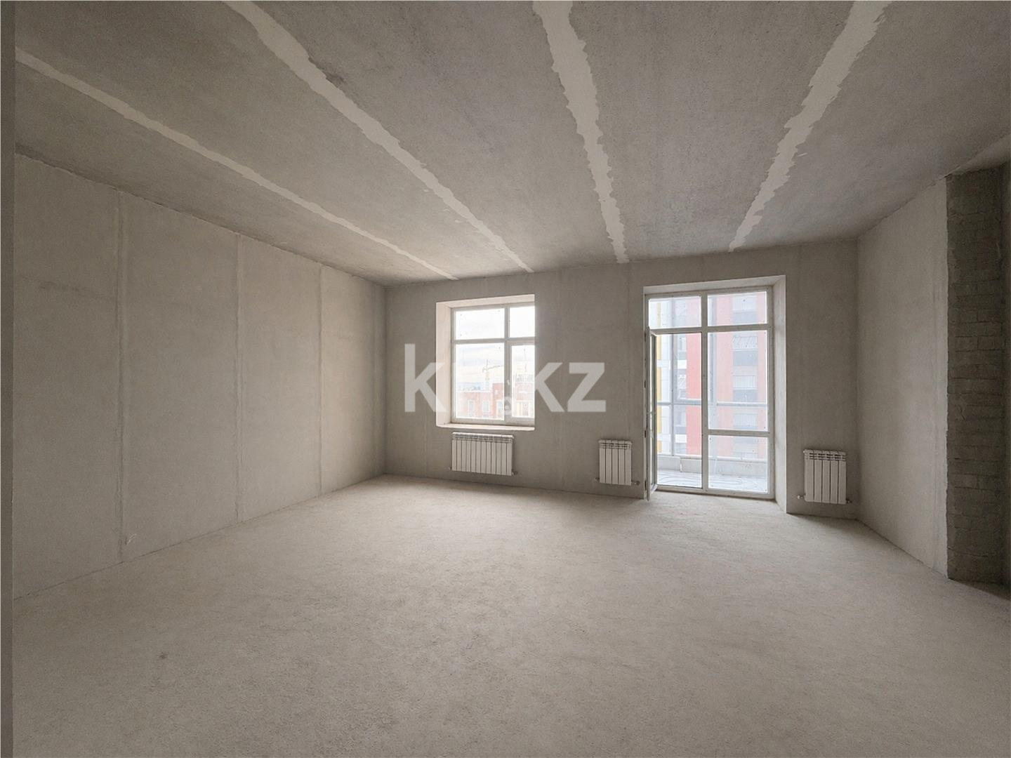 Продажа 3-комнатной квартиры, 91 м² в Караганде