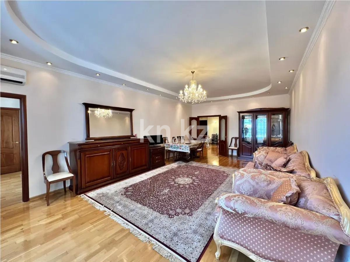 Продажа 3-комнатной квартиры, 139 м², бул. Бухар Жырау, дом  27/5 в Алматы