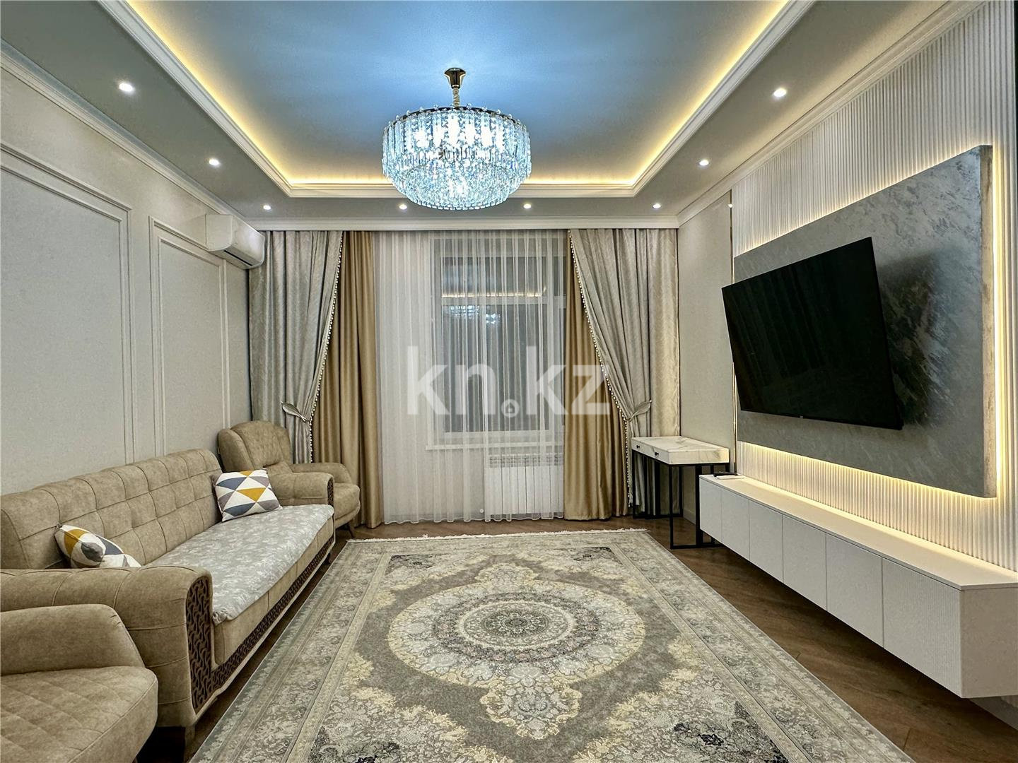 Продажа 4-комнатной квартиры, 120 м² в Караганде