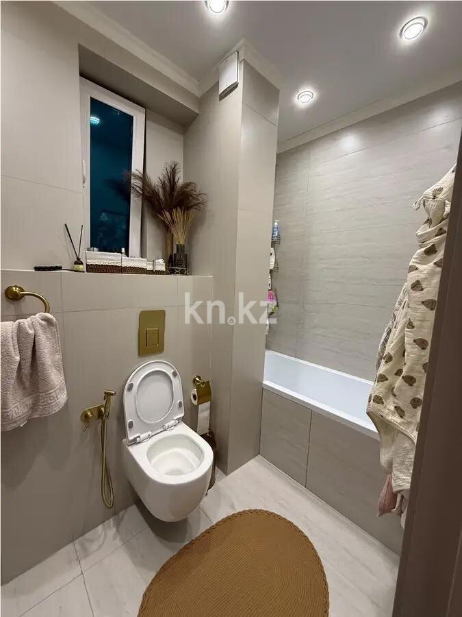 Продажа 3-комнатной квартиры, 95 м² в Алматы - фото 3