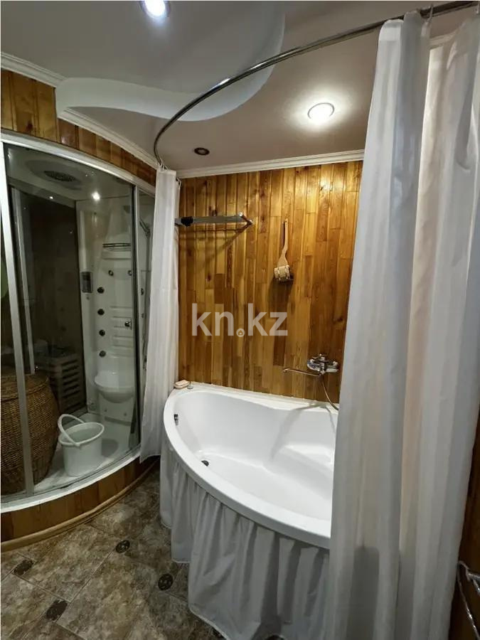 Продажа 3-комнатной квартиры, 119 м² в Караганде - фото 5