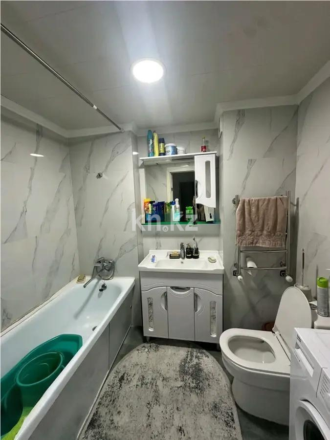 Продажа 1-комнатной квартиры, 40 м², мкр. Аккент, дом  8 в Алматы - фото 3