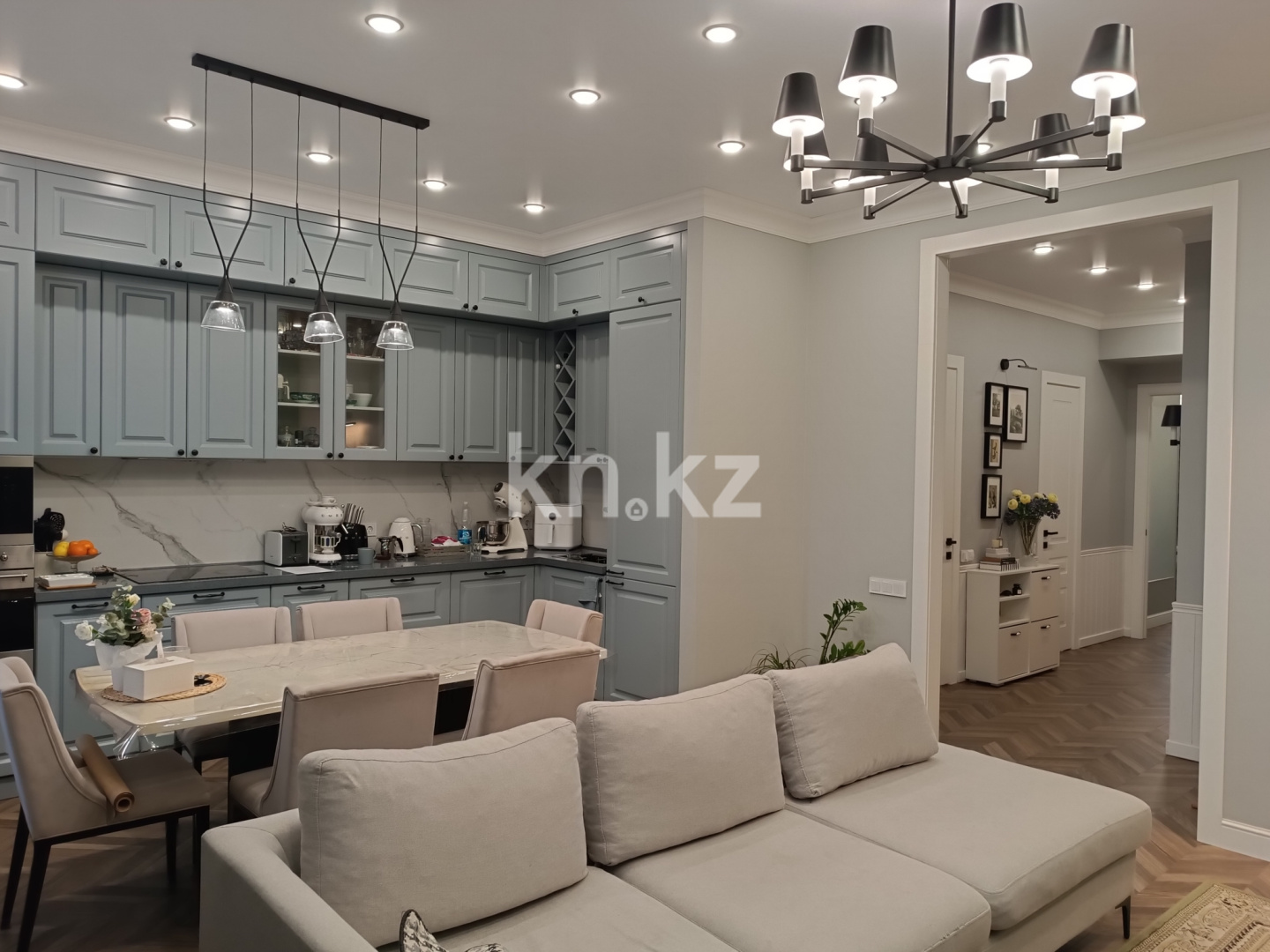 Продажа 3-комнатной квартиры, 93 м², ул. Гоголя в Караганде - фото 3