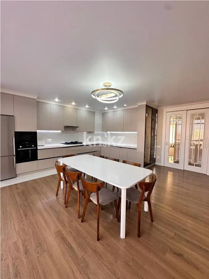 Продажа 4-комнатной квартиры, 171 м², ул. Нажимеденова, дом  39 в Астане - фото 2