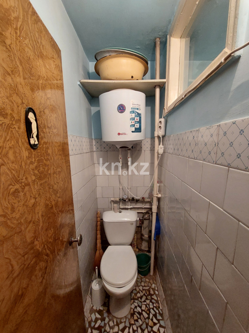 Продажа 3-комнатной квартиры, 54 м², ул. Ермекова, дом  62 в Караганде - фото 10