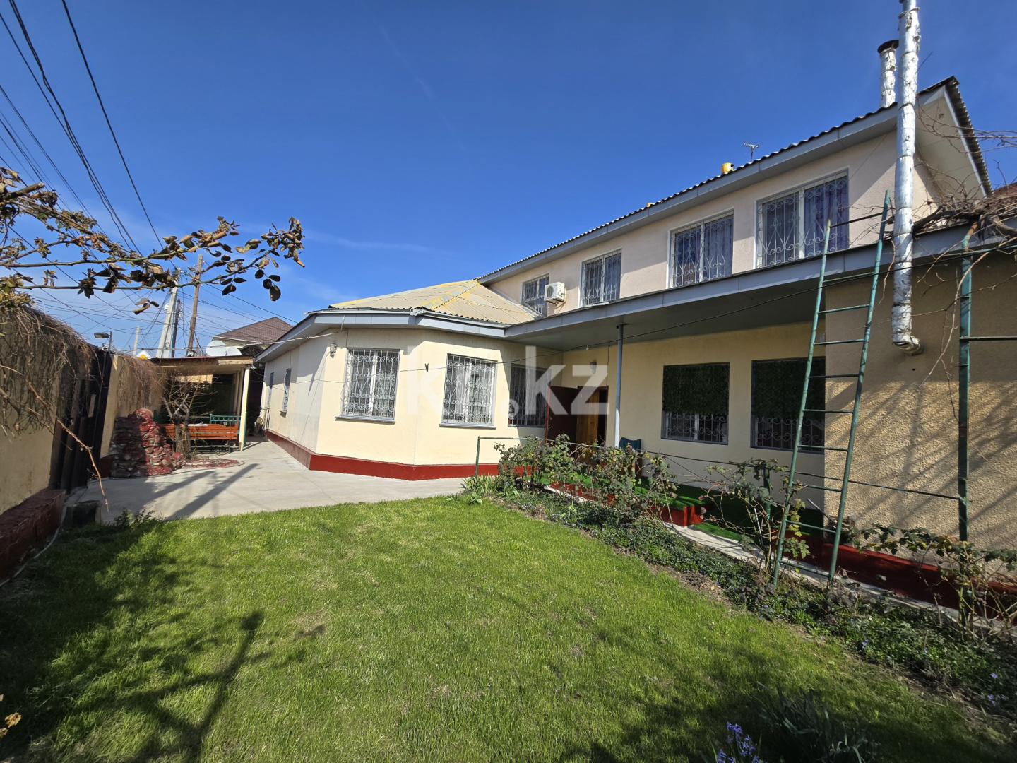 Продажа 8-комнатного дома, 198 м² в Шымкенте - фото 2